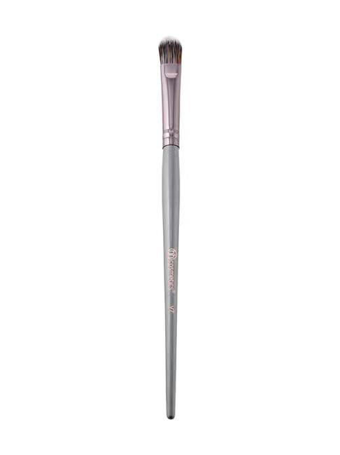 BH Cosmetics - Vegan Concealer - Brush V7