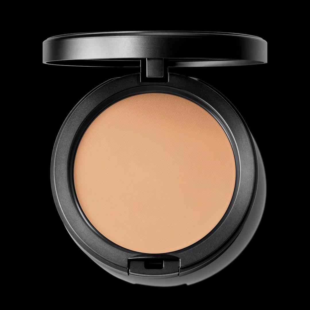 M.A.C - NW13 - Studio Fix Powder Plus Foundation