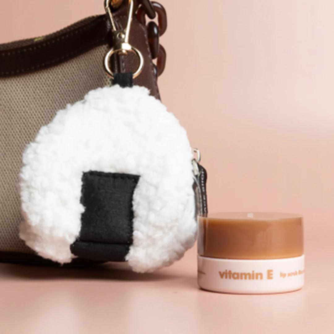 The Face Shop - Vitamin E Rice Lip Scrub - With Free Sushi Pouch